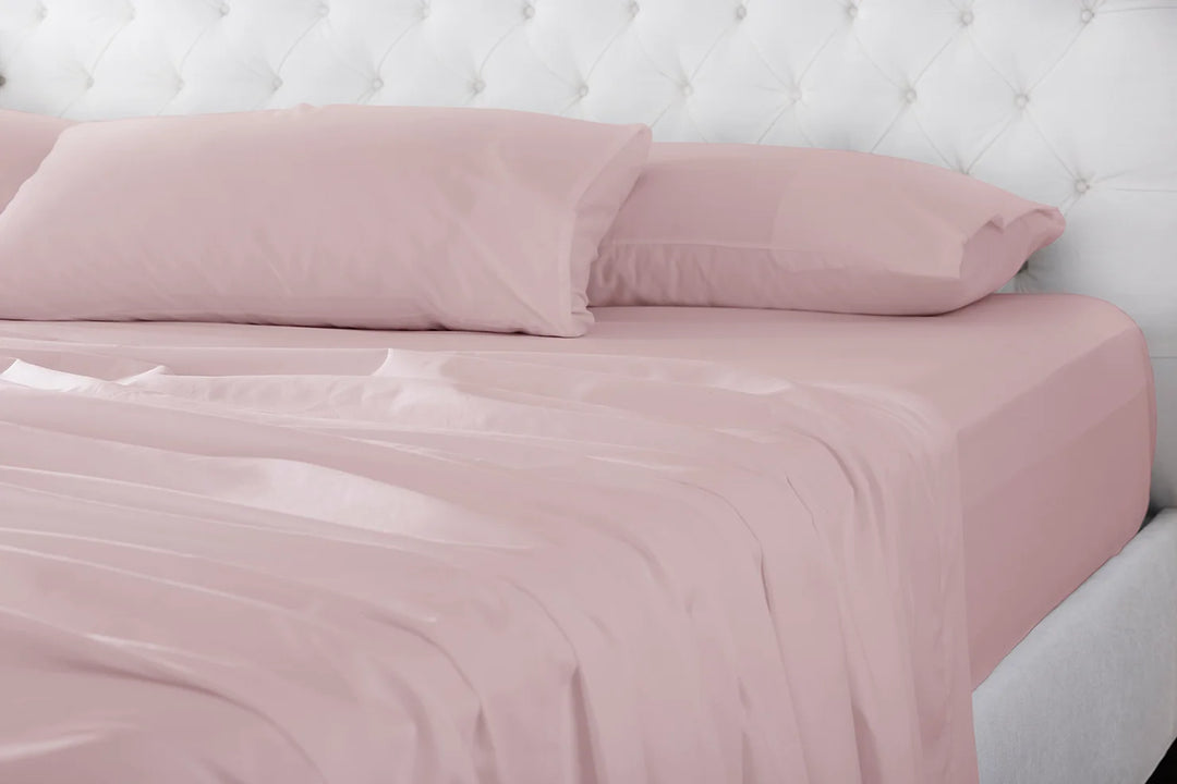 Cotton Sateen Sheets vs. Bamboo Sheets: What’s the Difference?