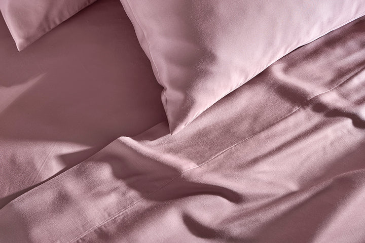 White Alaskan King Sheet Set#color_dusty-rose