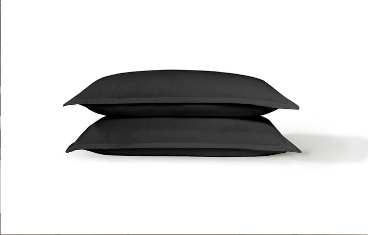 Midnight duvet button detail#color_midnight