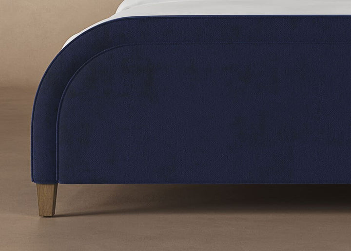 Vista Headboard in eclipse#color_eclipse