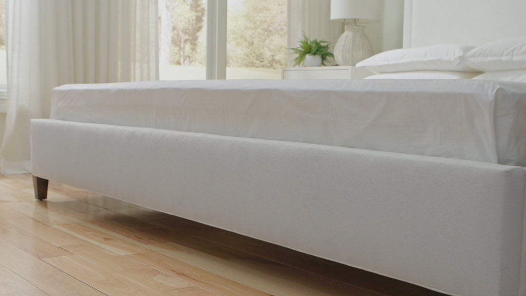 Alpine Headboard in Snow#color_snow